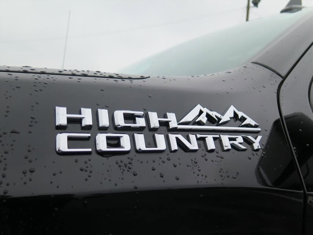 2022 Chevrolet Silverado 1500 LTD High Country