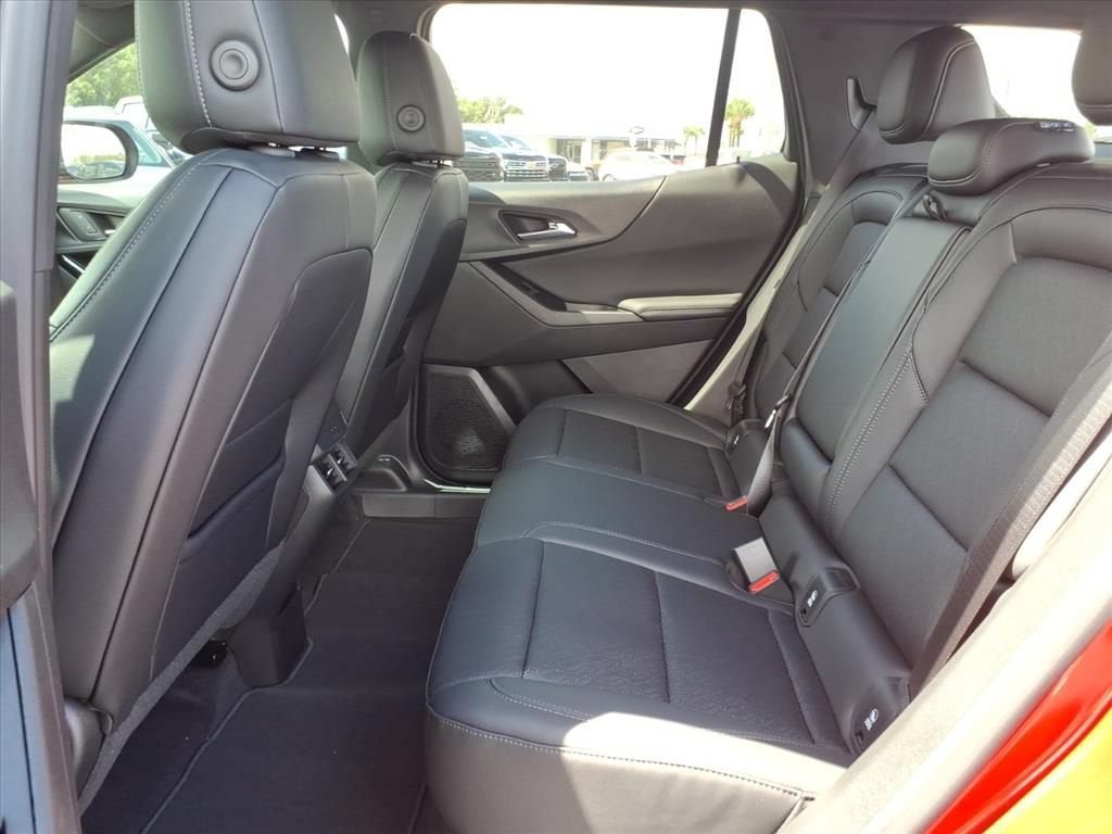 2027 Chevrolet Equinox LT - Photo 14