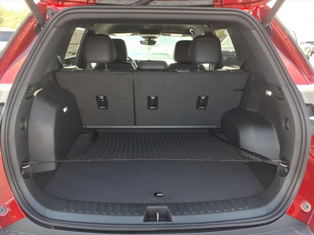 2027 Chevrolet Equinox LT - Photo 15