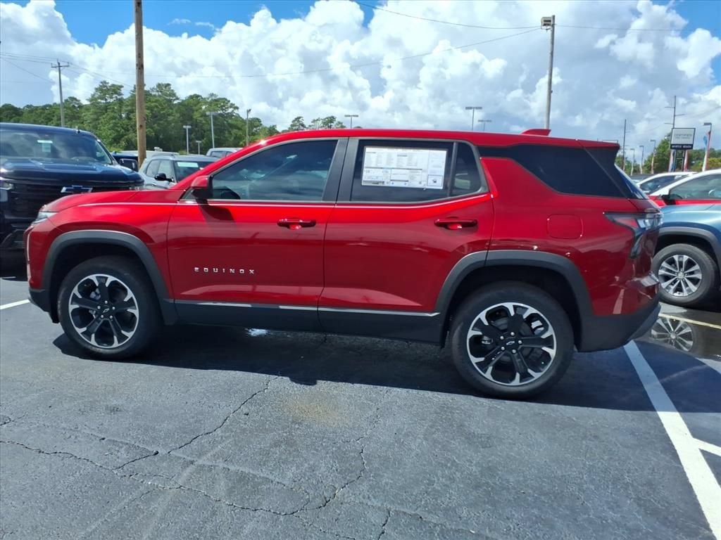 2027 Chevrolet Equinox LT - Photo 6
