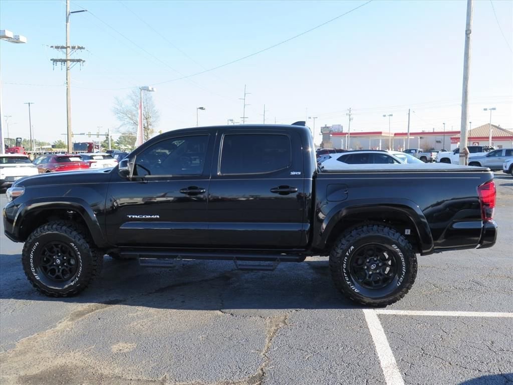 2022 Toyota Tacoma 2WD SR5
