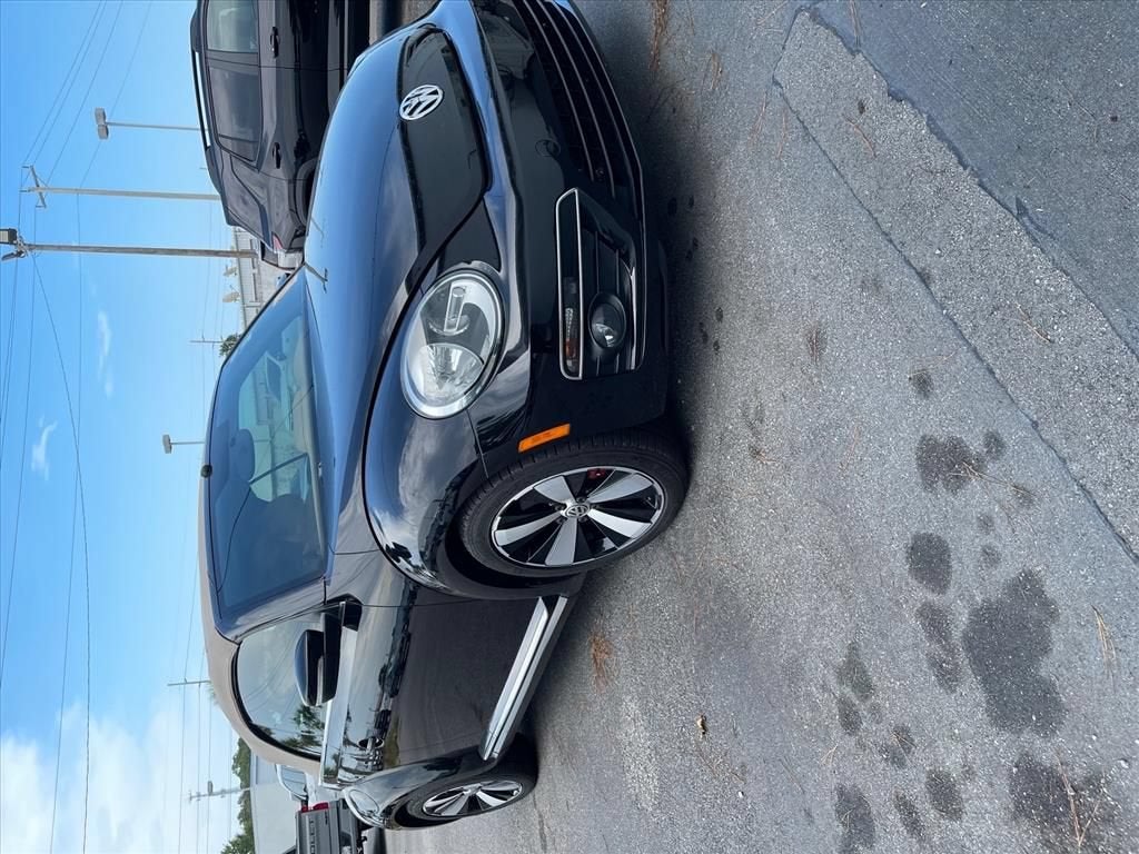 2013 Volkswagen Beetle Convertible 2.0T