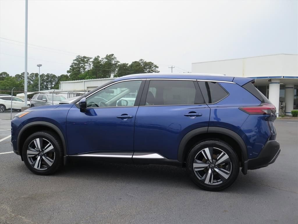 2022 Nissan Rogue SL