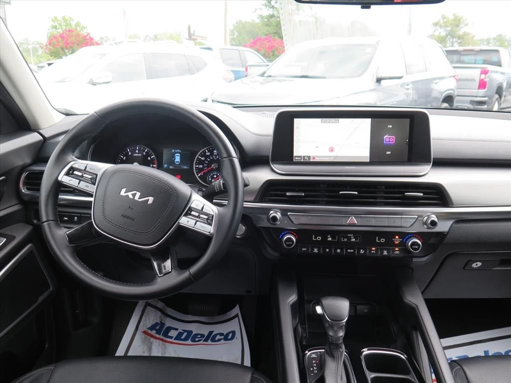 2022 Kia Telluride LX