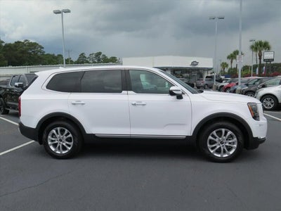 2022 Kia Telluride LX