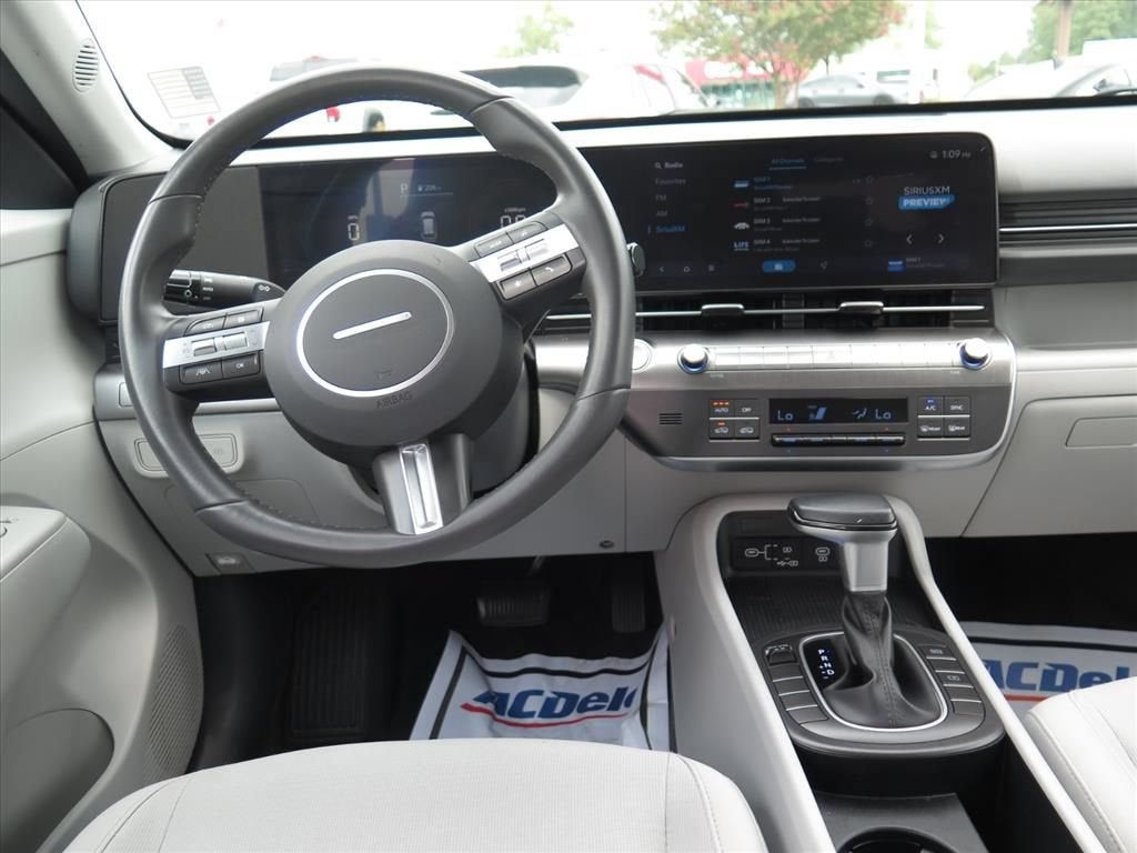 2025 Hyundai Kona SEL