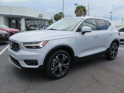 2022 Volvo XC40 Inscription