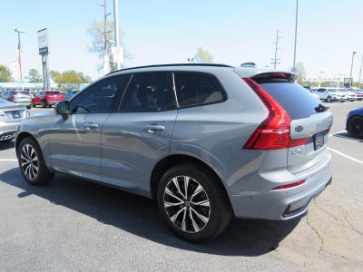2024 Volvo XC60 Plus Dark Theme